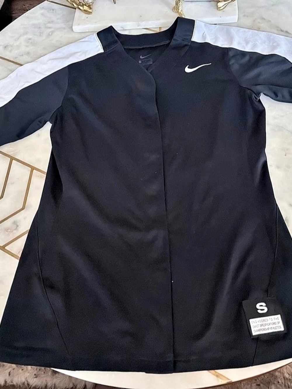 Nike Color Block Jersey Black & White Small